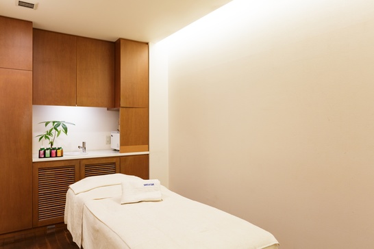 ハーバルボディトリートメント ヘッド の体験ギフト Weleda Treatment Shop 神戸店 所要時間 100 1分 1人向け 兵庫県 個室スパ エステチケット関西版