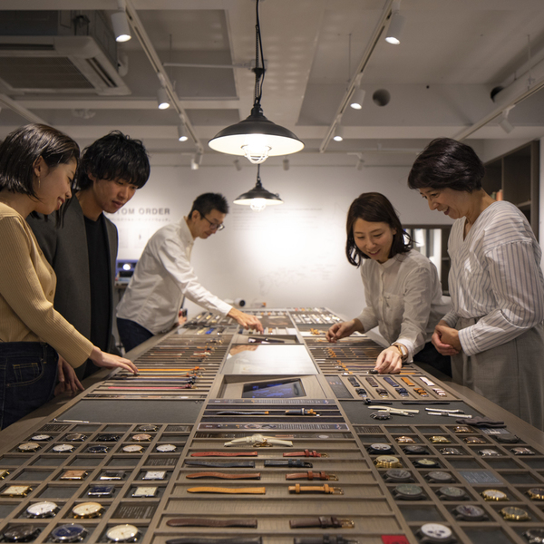 オーダーウォッチコース の体験ギフト Maker S Watch Knot 表参道ギャラリーショップ 所要時間 60 90分 1人向け 東京都 オーダーウォッチチケット