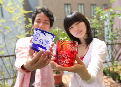 色被せ（いろきせ）ガラスのサンドブラストコース」の体験ギフト。ゆう