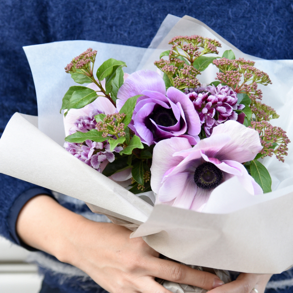 季節の花を束ねるブーケレッスンコース の体験ギフト グノシエンヌ 所要時間 90分 2人向け 徳島県 For2ギフト Green