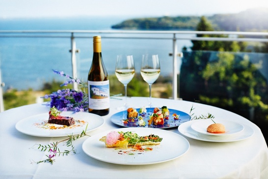 ランチ・ディナーコース（ドリンク付き）」の体験ギフト。浜名湖