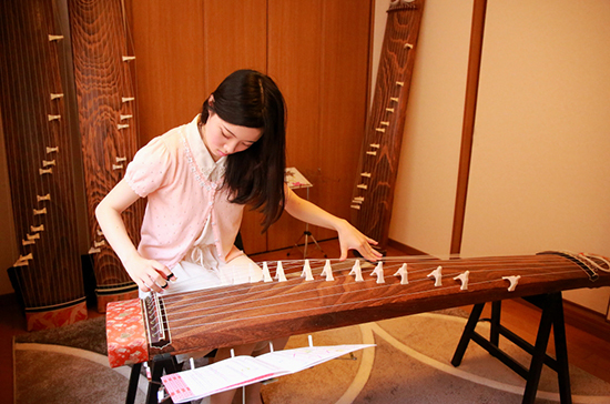 箏レッスンコース」の体験ギフト。かりんの琴教室 所要時間：90分 2人