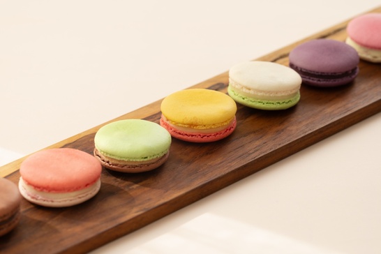 マカロン10個セット」をギフトとして贈れます。 - GOOD SWEETS