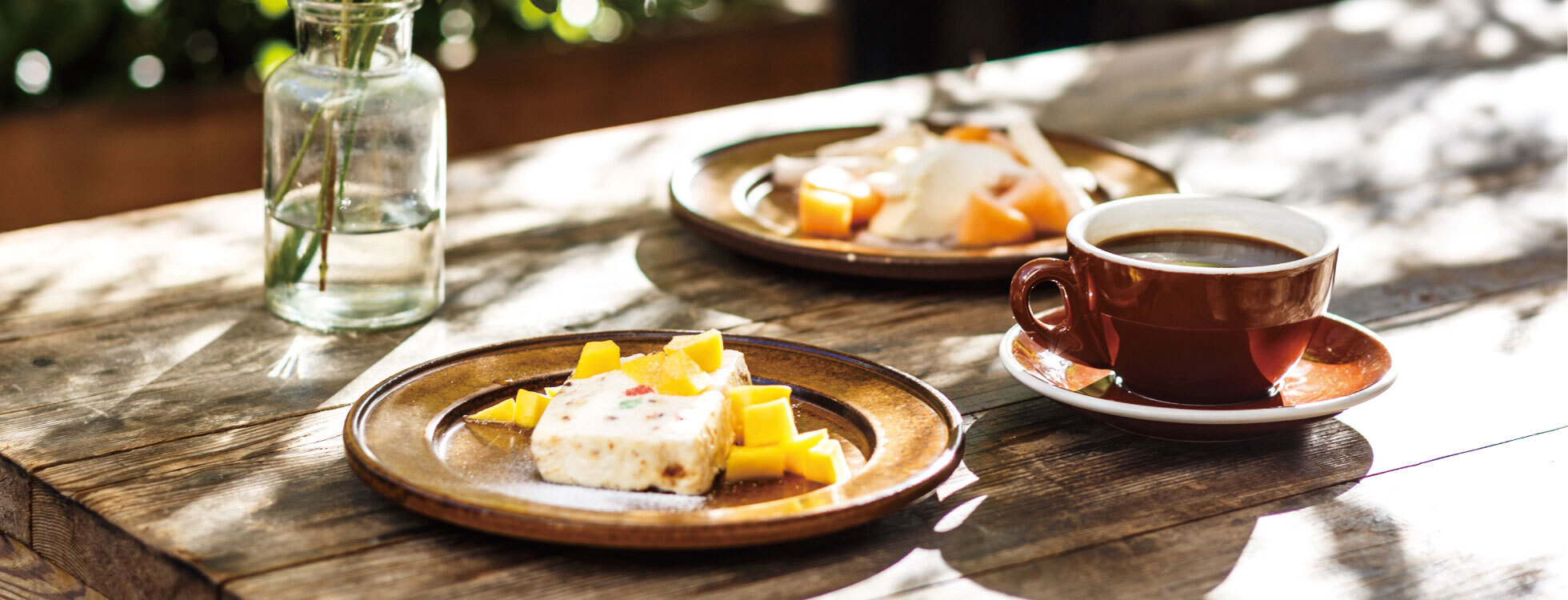 カフェテーブル