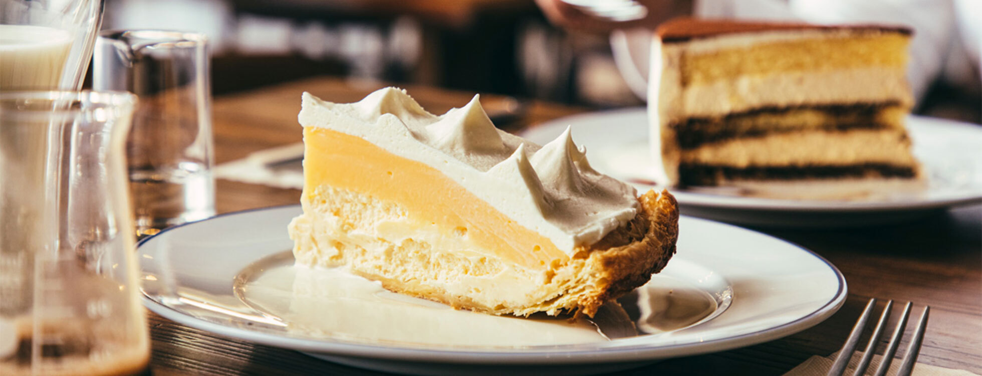 カフェのケーキ