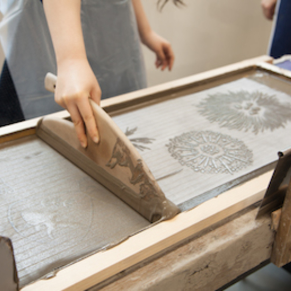 季節の手拭い染めコース お土産付き の体験ギフト てぬクリ工房 所要時間 100分 2人向け 東京都 ものづくりの体験ギフト Green