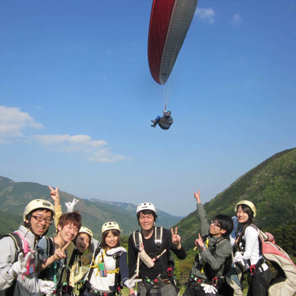 パラグライダー半日コース の体験ギフト Esdパラグライダースクール 吾川スカイパーク 所要時間 180分 2人向け 高知県 体を動かす楽しみギフト