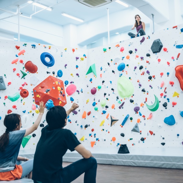 ボルダリングコース の体験ギフト Boulcom東京店 所要時間 1日 1人向け 東京都 体を動かす楽しみギフト