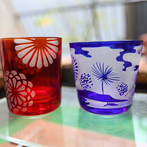 色被せ いろきせ ガラスのサンドブラストコース の体験ギフト ゆう工房梅田教室 所要時間 150分 2人向け 大阪府 For2ギフト Red