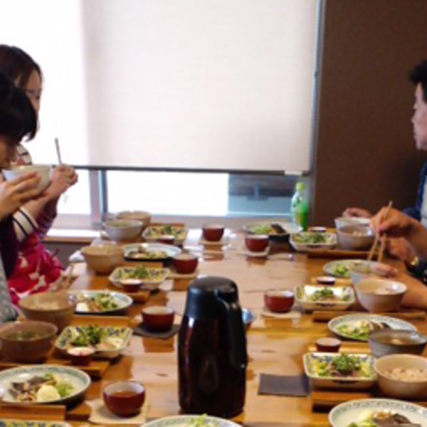 魚料理専門 料理教室 の体験ギフト Sakanaya 所要時間 150分 1人向け 奈良県 ものづくりの体験ギフト Blue